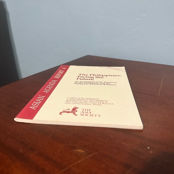 Asian Agenda Report 4 The Philippines Facing the Future 1986 Asia Society Report - Picture 5 of 14